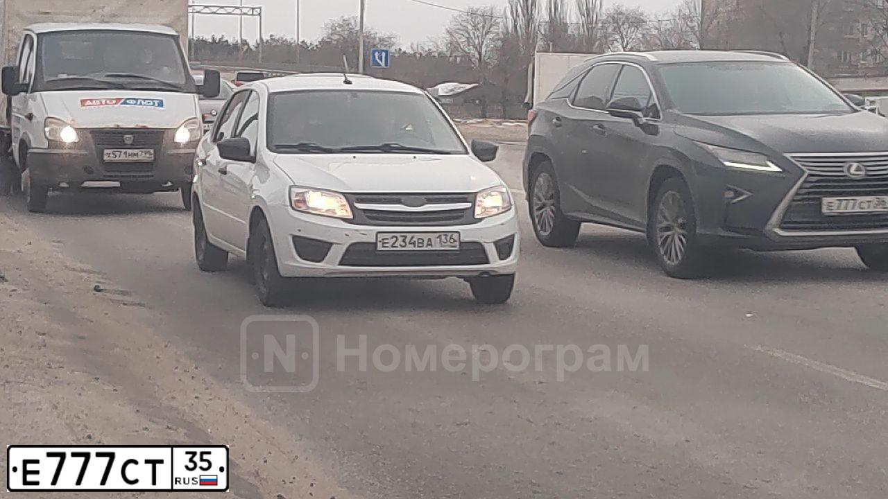 Фото автомобиля KIA SPORTAGE, 2020 — госномер М359ХТ29. Цвет: СЕРО-КОРИЧНЕВЫЙ