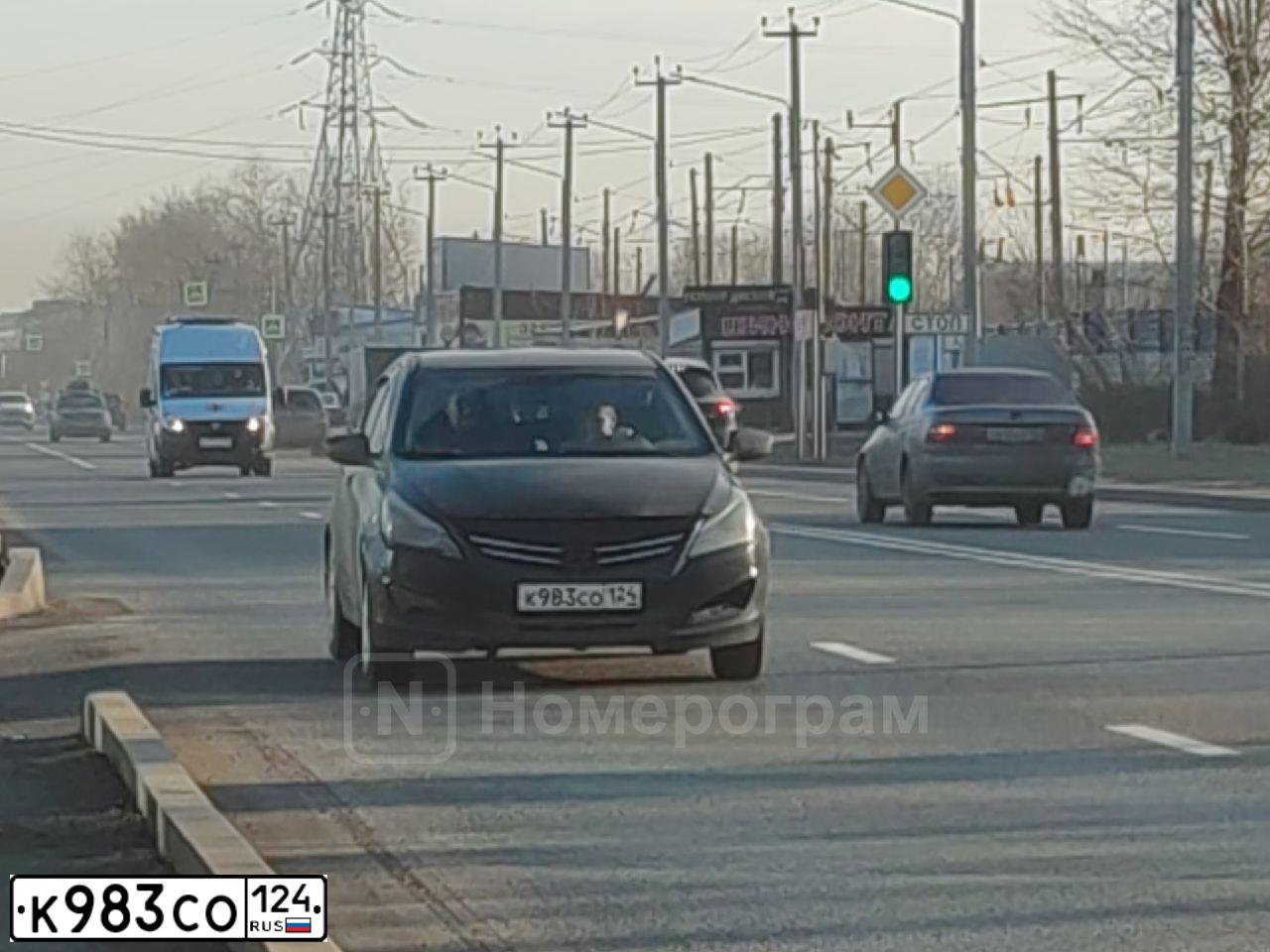 Фото автомобиля HYUNDAI SOLARIS, 2015 — госномер К983СО124. Цвет: ЧЕРНЫЙ
