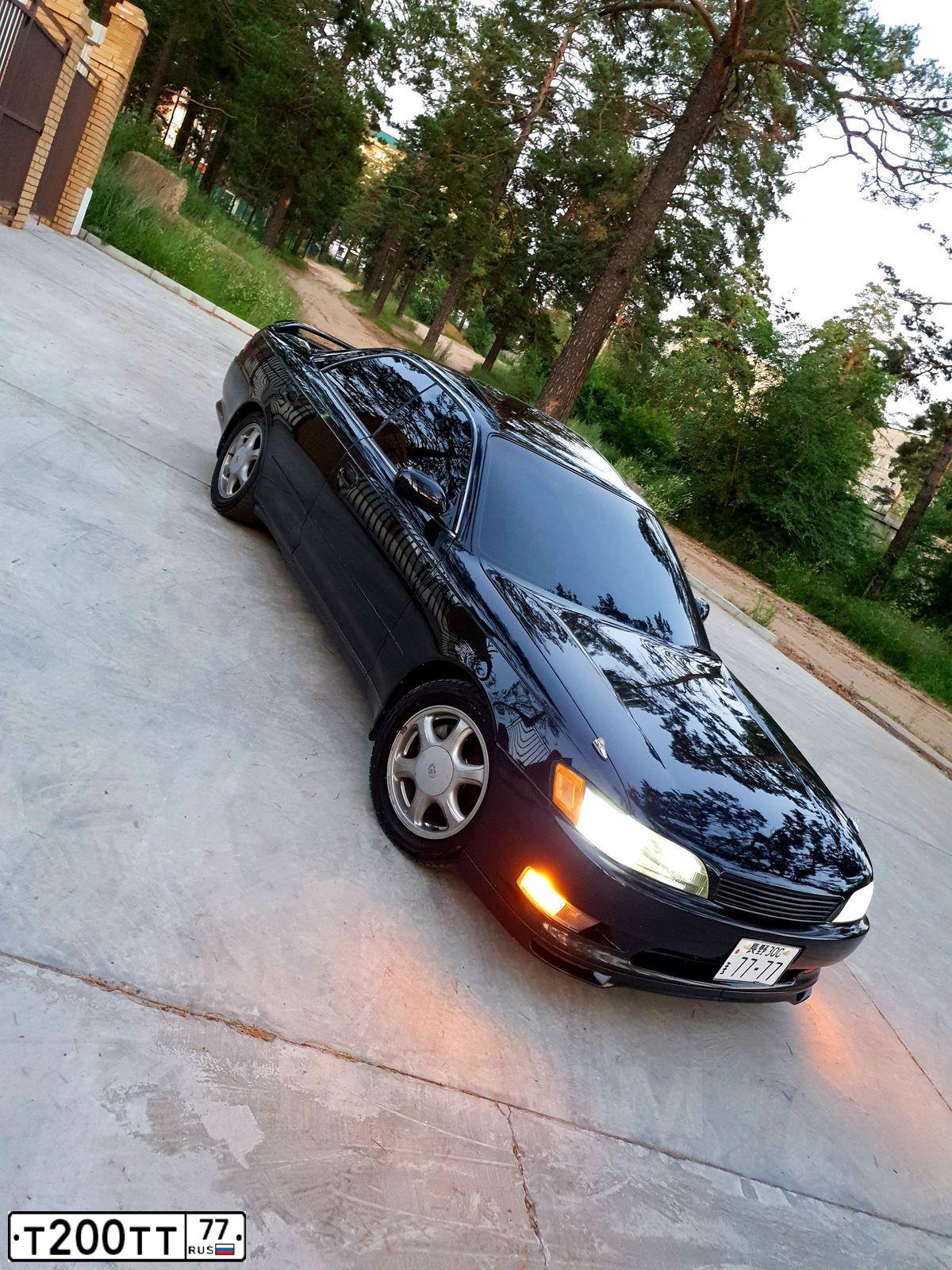 Фото автомобиля VOLKSWAGEN ФОЛЬКСВАГЕН ГОЛЬФ ВАРИАНТ, 1994 — госномер Т200ТТ77. Цвет: ЧЕРНЫЙ