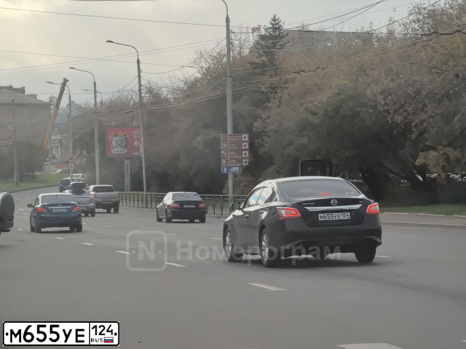 Фото автомобиля NISSAN TEANA, 2017 — госномер М655УЕ124