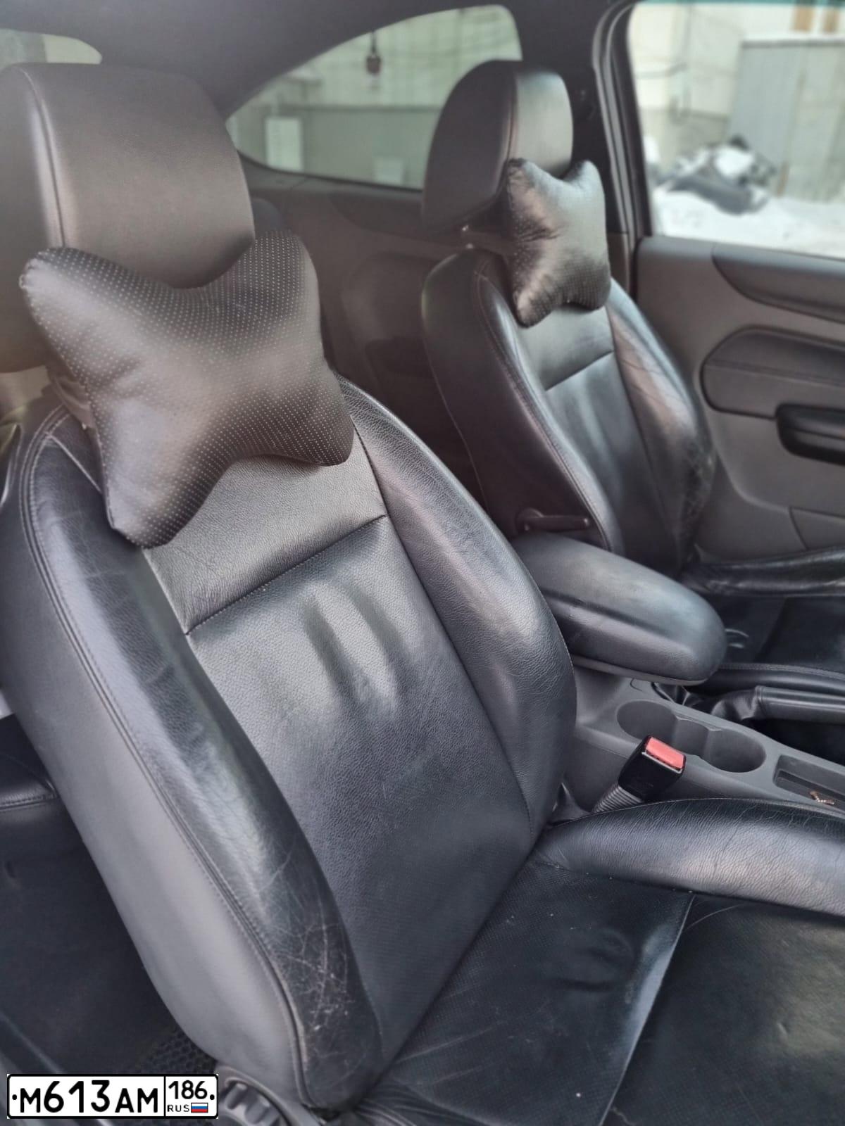 Фото автомобиля FORD D FOCUS, 2007 — госномер М613АМ186. Цвет: ТЕМНО-СЕРЫЙ