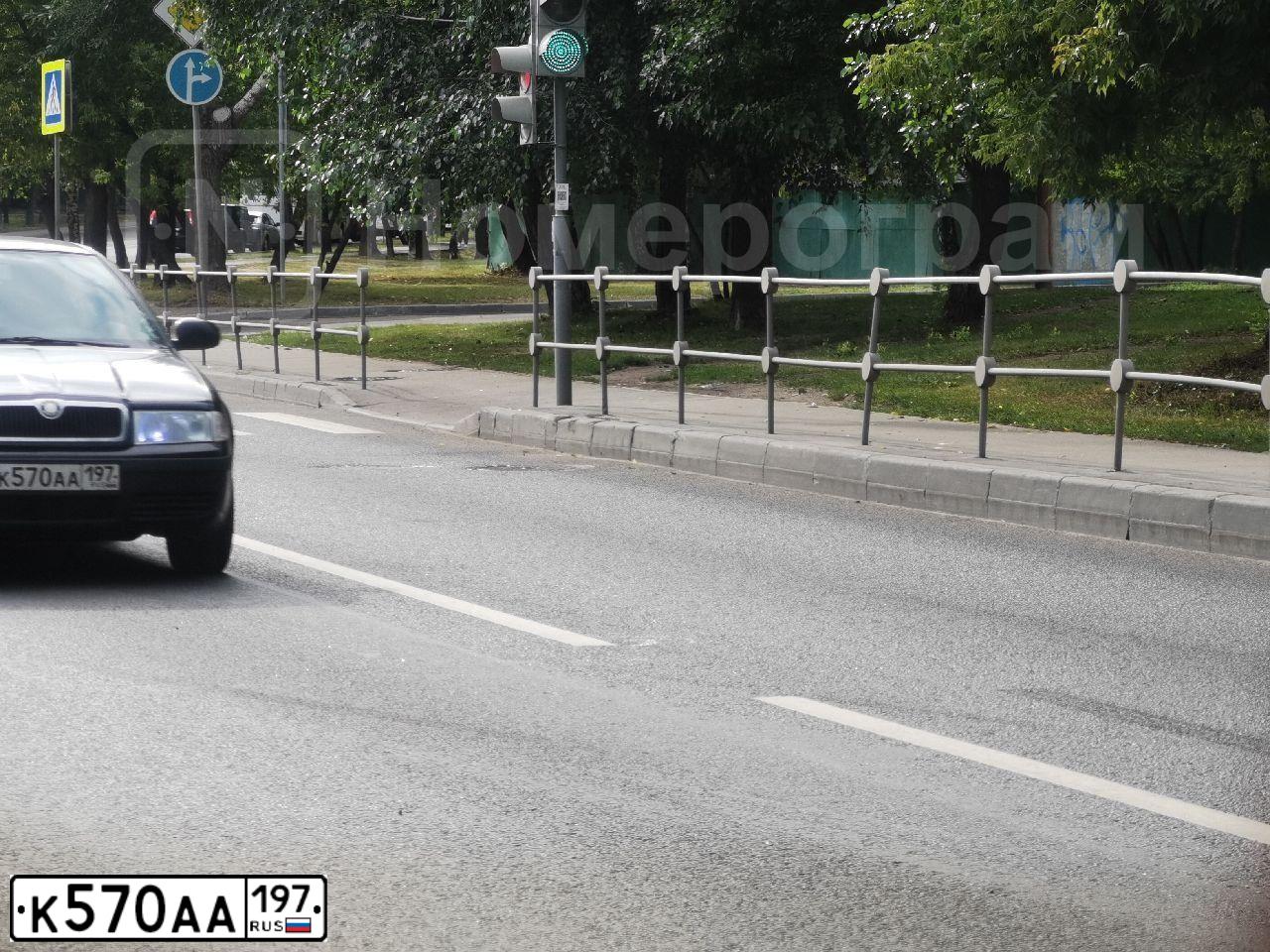 Фото автомобиля SKODA OCTAVIA, 2010 — госномер А437СР67. Цвет: ЧЕРНЫЙ