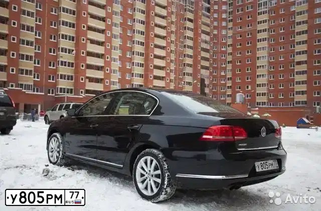 Фото автомобиля VOLKSWAGEN PASSAT, 2011. Цвет: ЧЕРНЫЙ