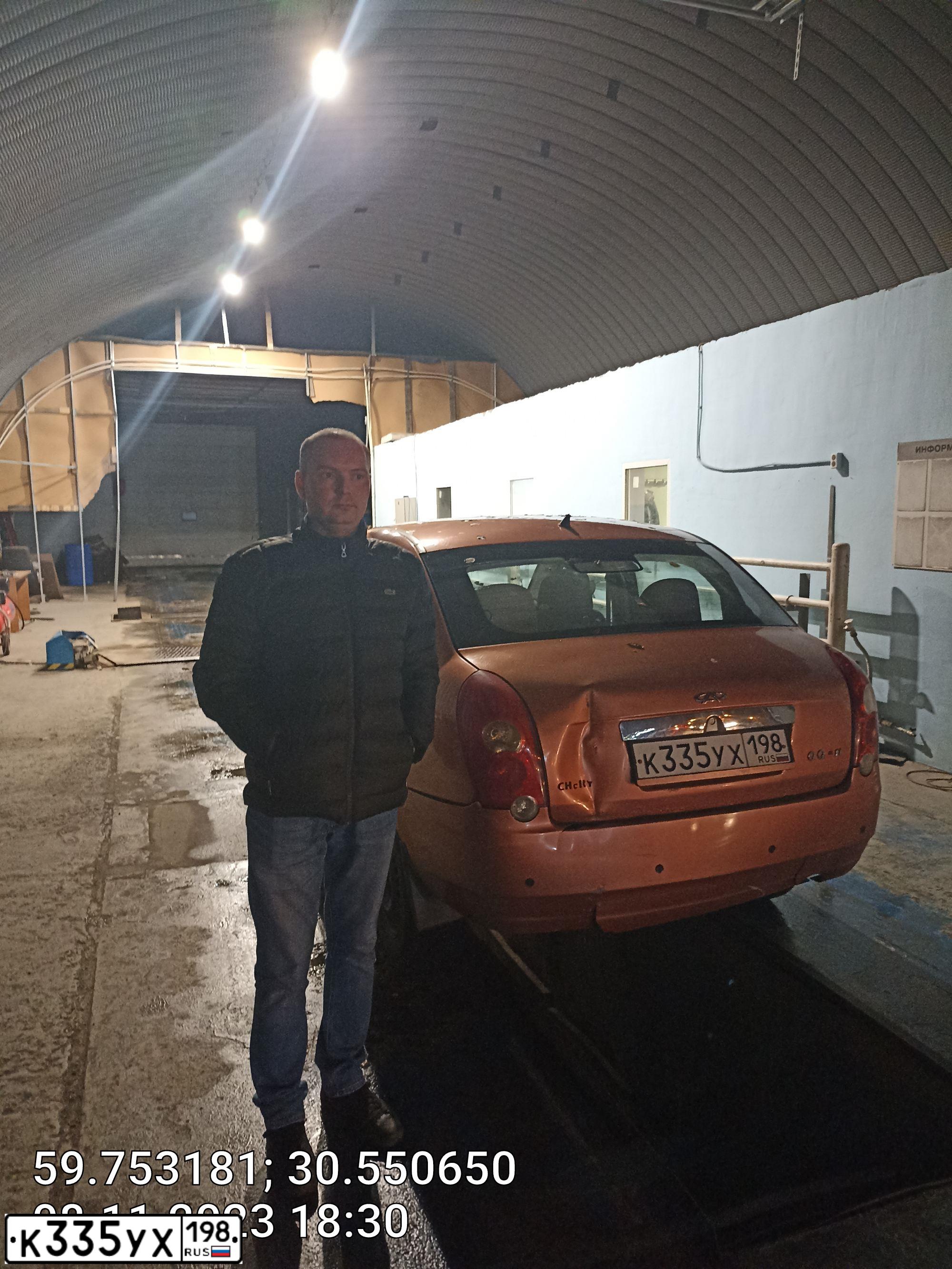 Фото автомобиля CHERY QQ6 /S21/, 2008 — госномер Е530ВК147. Цвет: Оранжевый