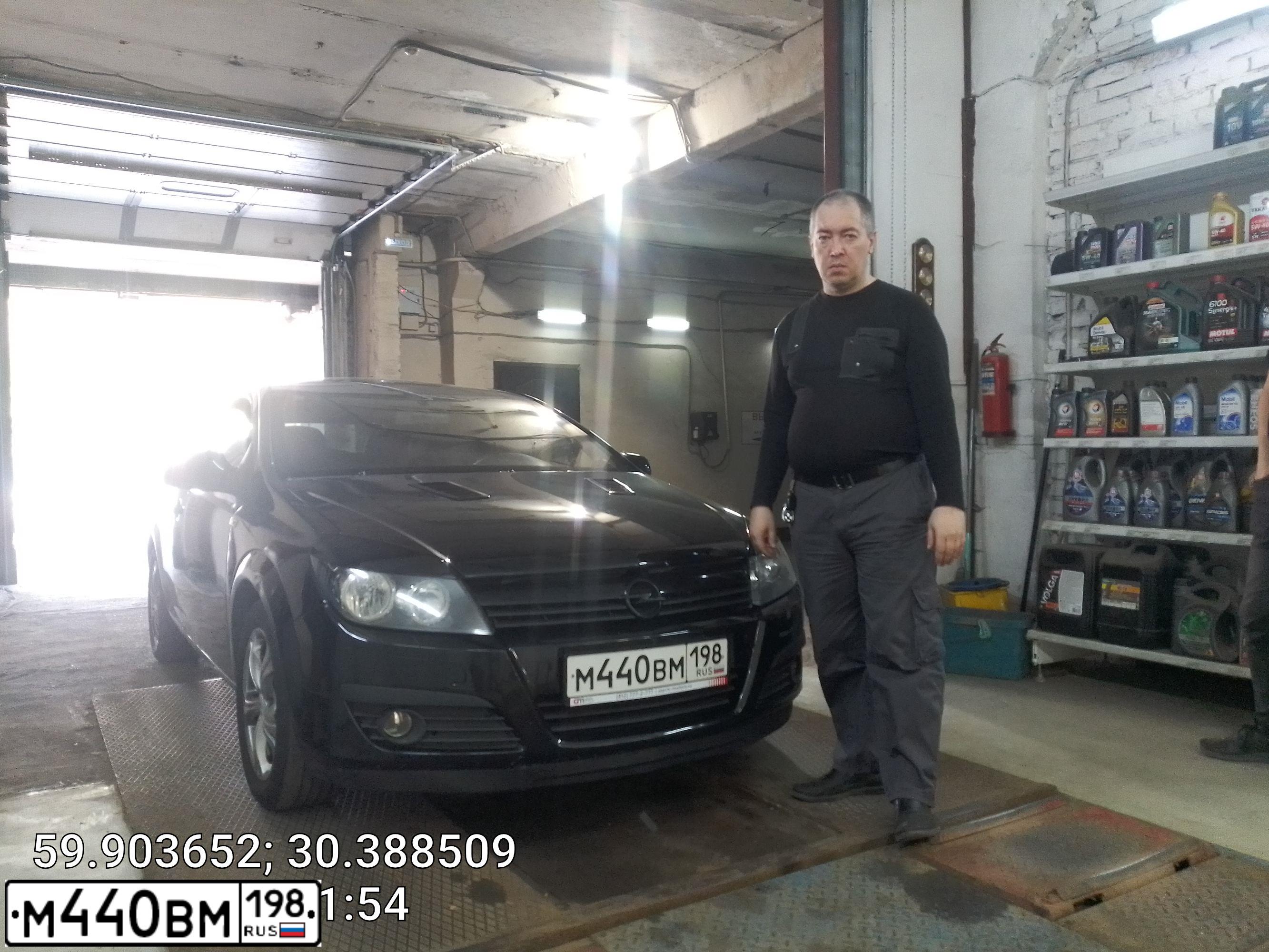 Фото автомобиля OPEL ASTRA, 2010 — госномер К491МР147. Цвет: ЧЕРНЫЙ