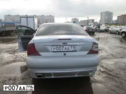 Фото автомобиля LADA 2170 PRIORA, 2010 — госномер Е044ХТ716. Цвет: Белый