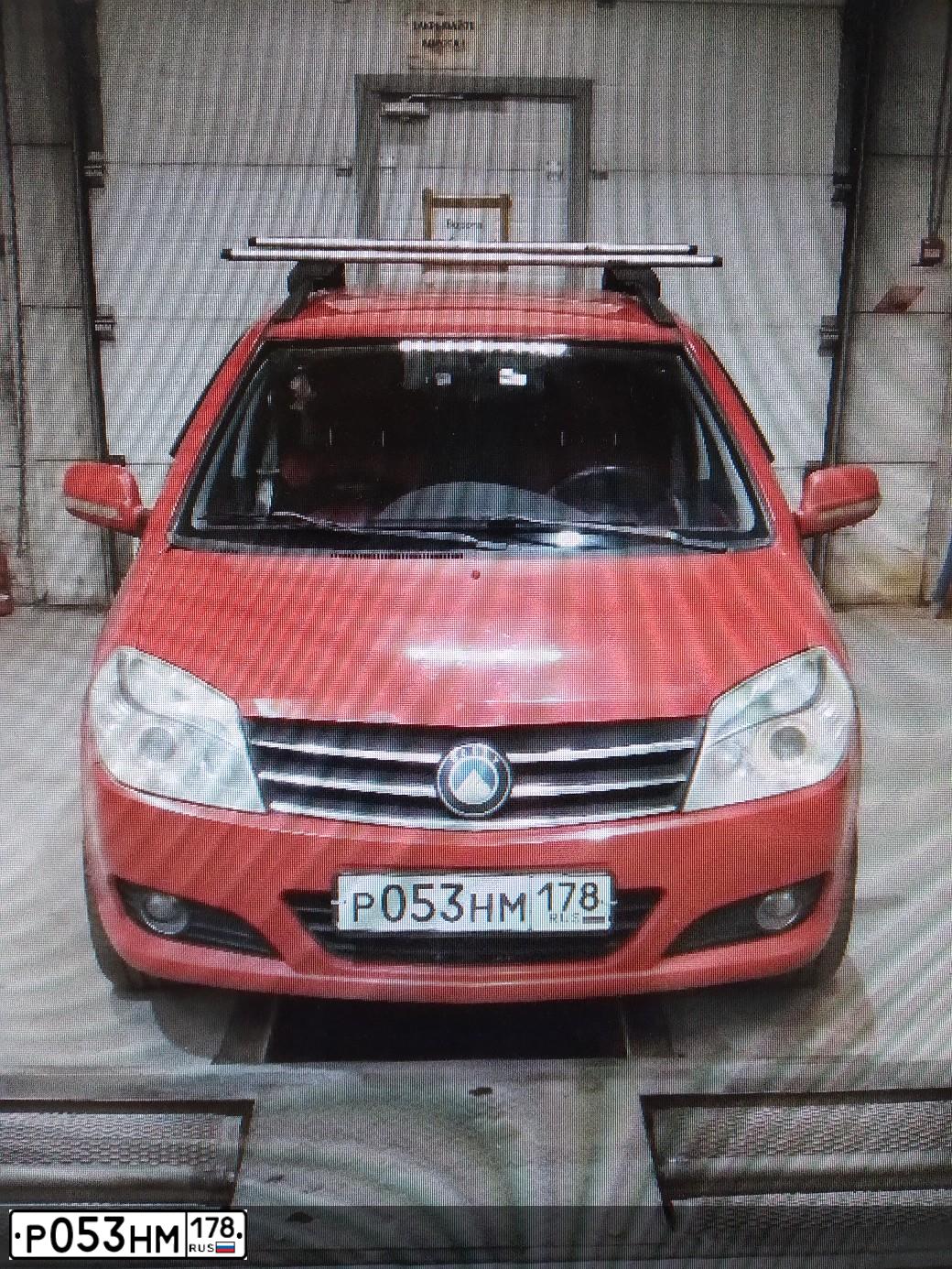 Фото автомобиля GEELY MK, 2014 — госномер Е861ЕА147