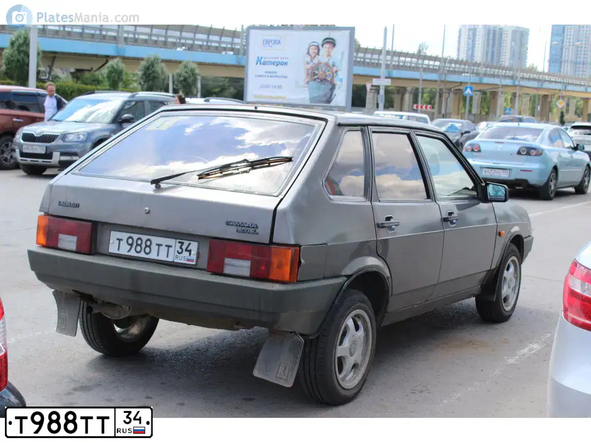 Фото автомобиля LADA 2109 SAMARA, 1990 — госномер Т988ТТ34. Цвет: ПЕРЛАМУТРОВО СЕРЫЙ