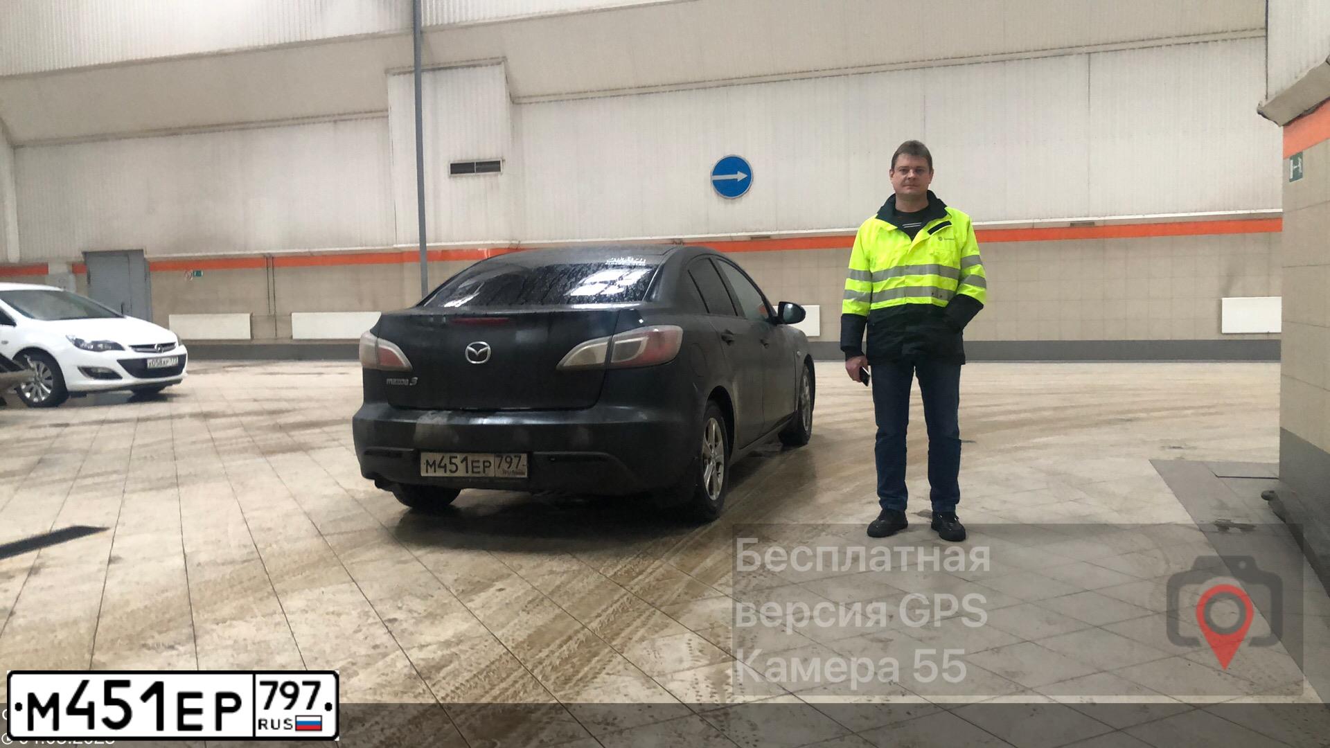 Фото автомобиля MAZDA 3, 2010 — госномер М451ЕР797. Цвет: ЧЕРНЫЙ