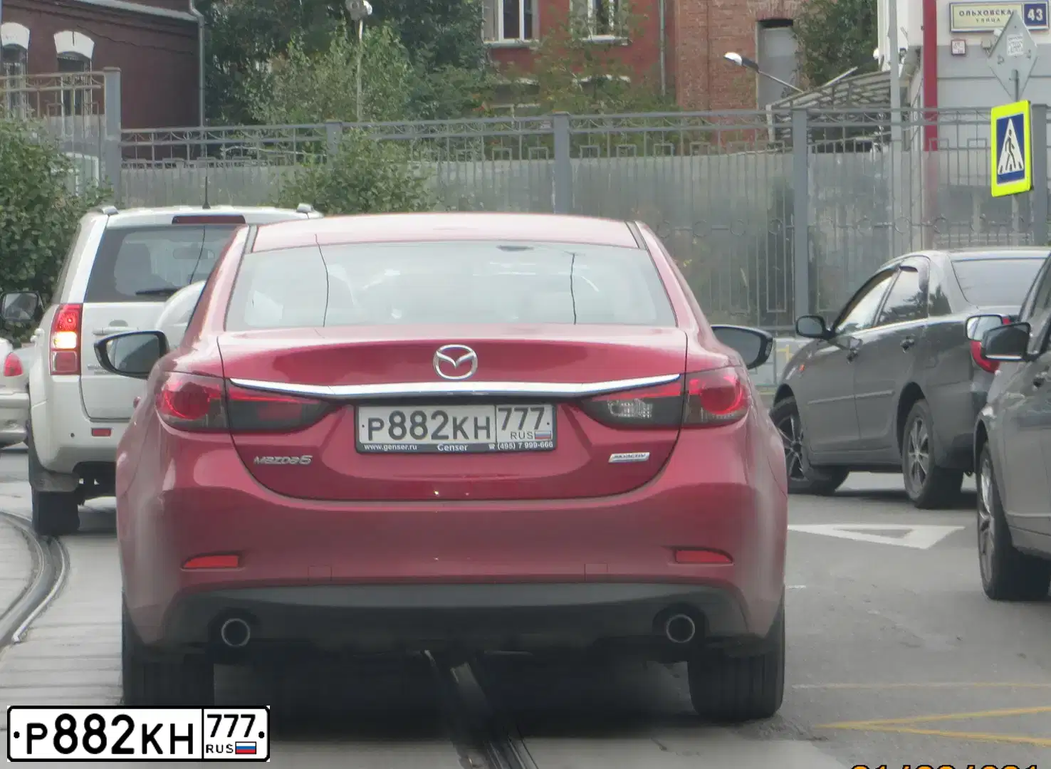 Фото автомобиля MAZDA 6, 2014 — госномер Р882КН777. Цвет: КРАСНЫЙ