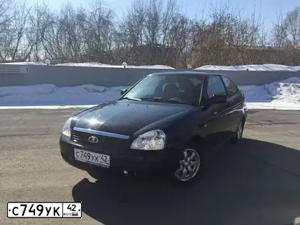 Фото автомобиля LADA 2172 PRIORA, 2010 — госномер С749УК42. Цвет: Сине-Черный