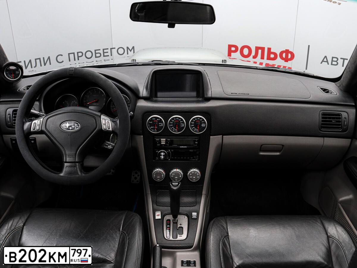 Фото автомобиля BMW SERIE 3, 2013 — госномер В202КМ797. Цвет: Белый