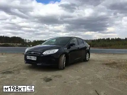 Фото автомобиля FORD FOCUS, 2013 — госномер Т263МН45. Цвет: ЧЕРНЫЙ