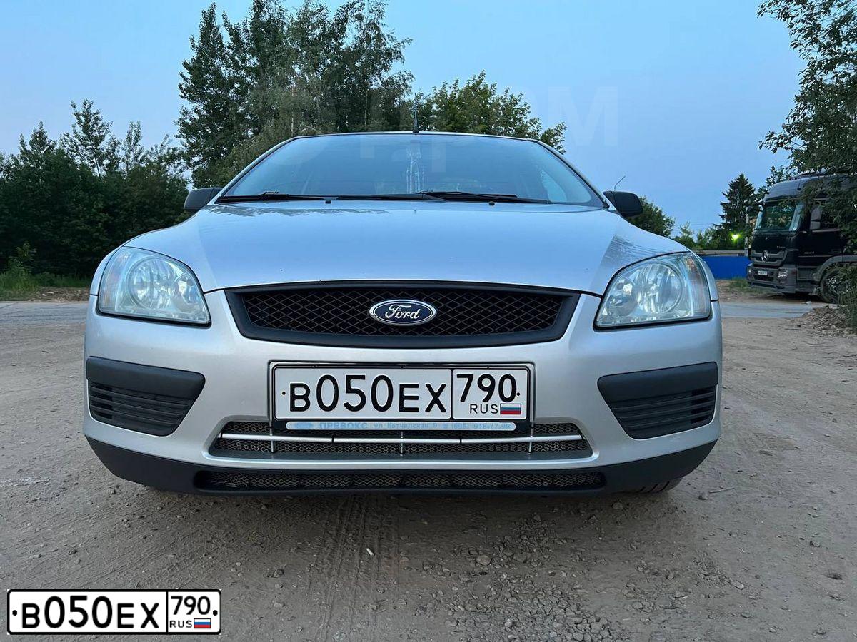 Фото автомобиля FORD FOCUS, 2005 — госномер В073ХС97. Цвет: Серебристый