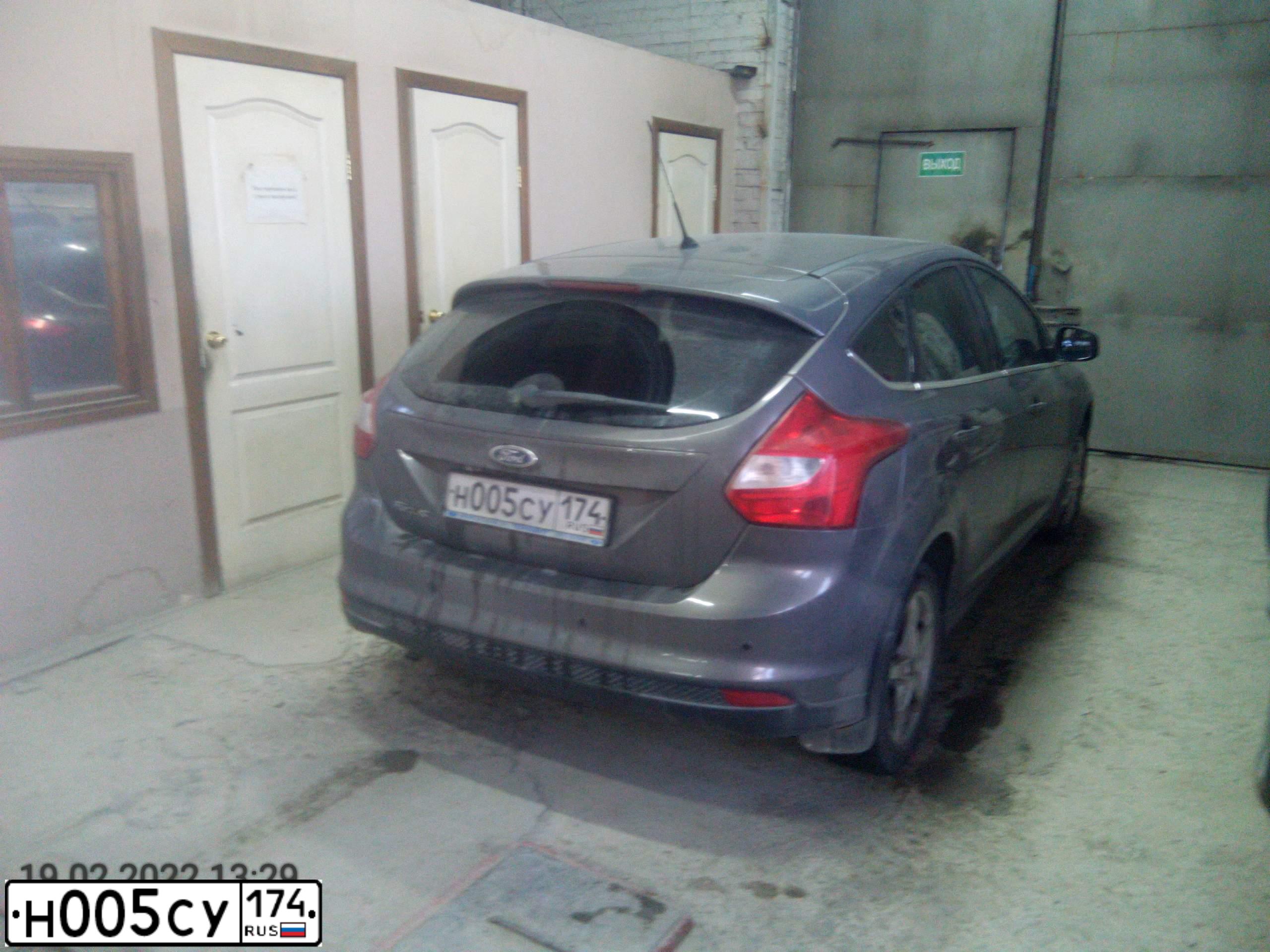 Фото автомобиля OPEL ASTRA, 2007 — госномер М595ХУ174. Цвет: СИНИЙ