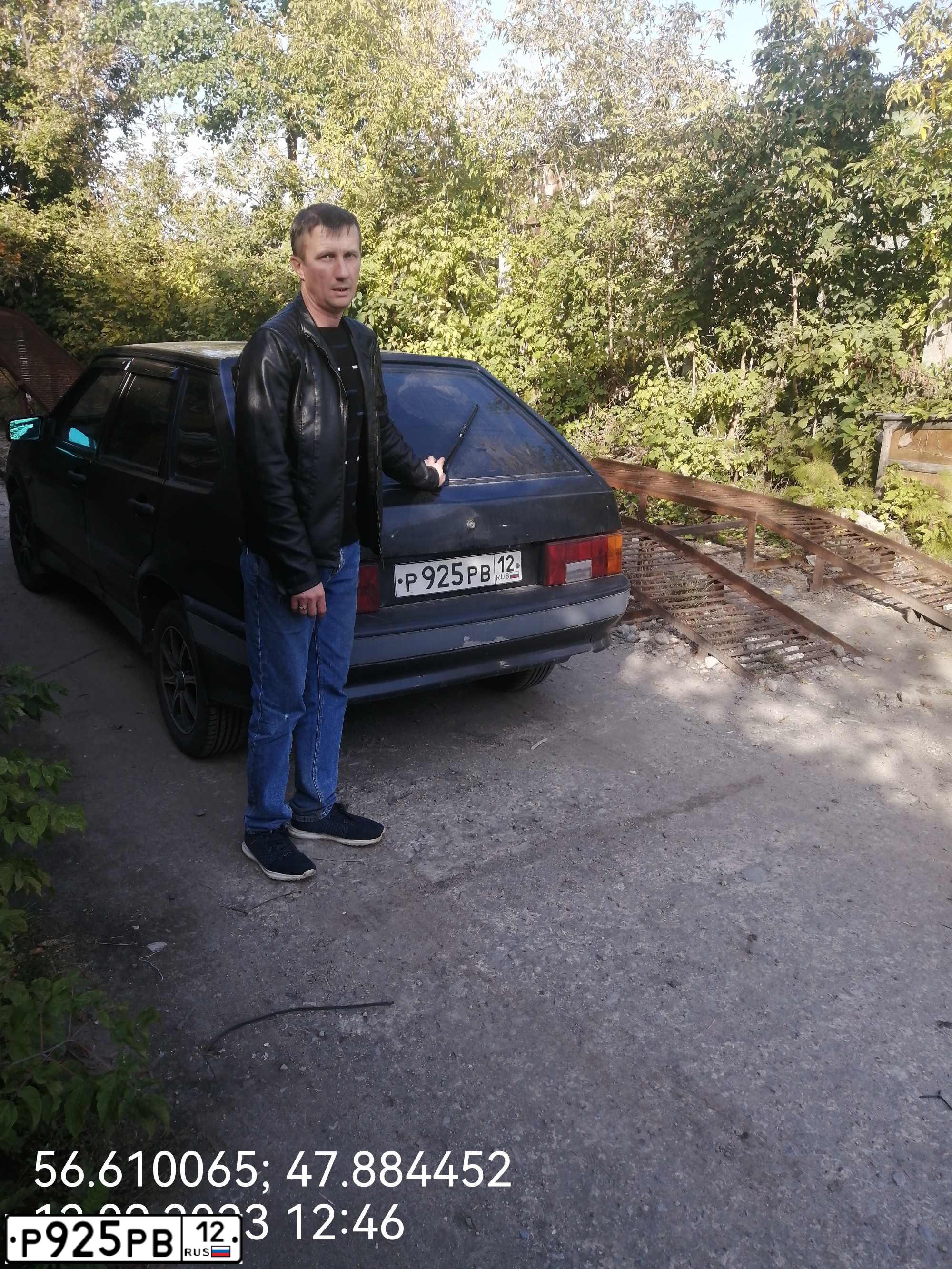 Фото автомобиля LADA 2114 SAMARA, 2005 — госномер Р925РВ12. Цвет: ГРАФИТОВЫЙ МЕТАЛЛИК