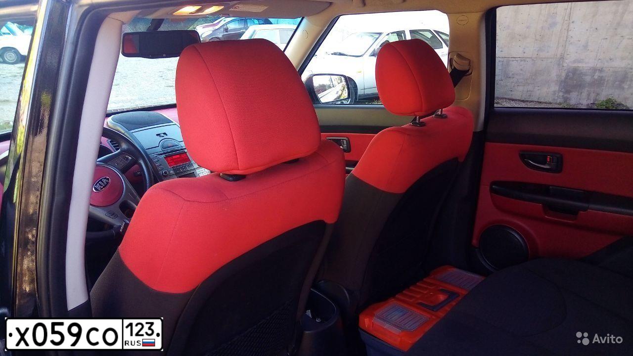 Фото автомобиля KIA SOUL, 2010 — госномер Х800ОХ16. Цвет: ЧЕРНЫЙ
