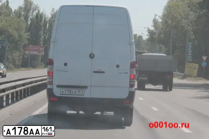 Фото автомобиля MERCEDES SPRINTER, 2008 — госномер А178АА161. Цвет: БЕЛЫЙ