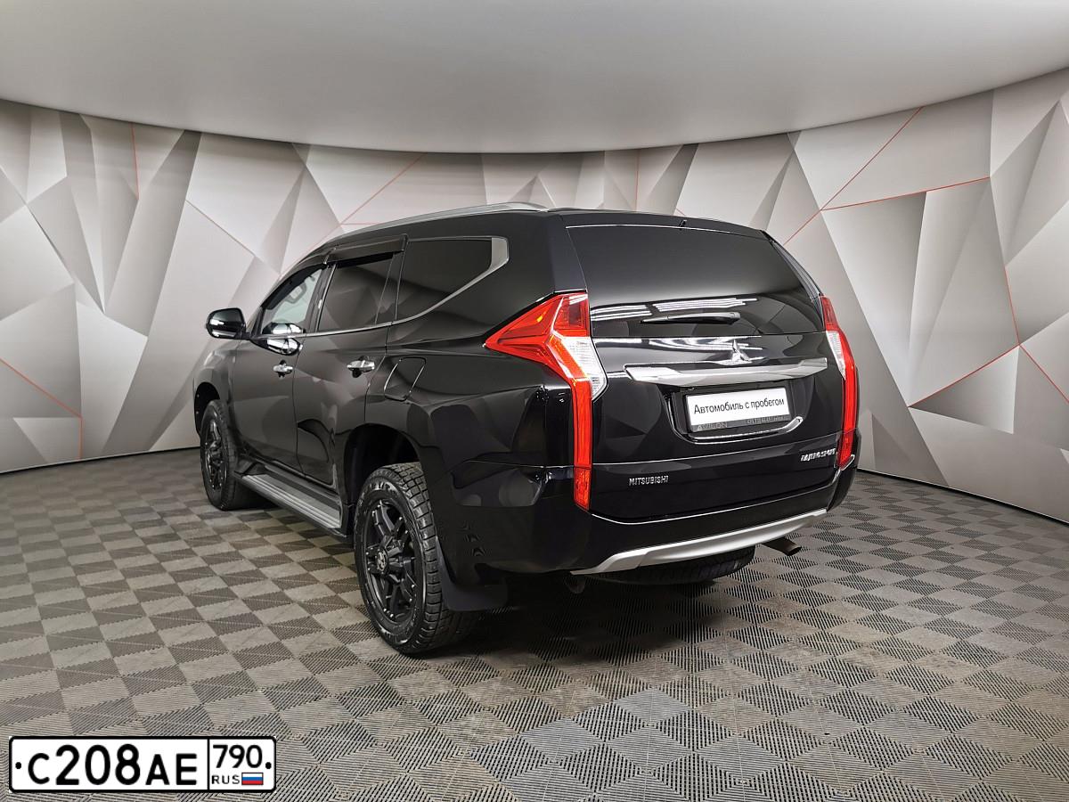 Фото автомобиля MITSUBISHI PAJERO, 2020 — госномер К698МЕ797. Цвет: ЧЕРНЫЙ
