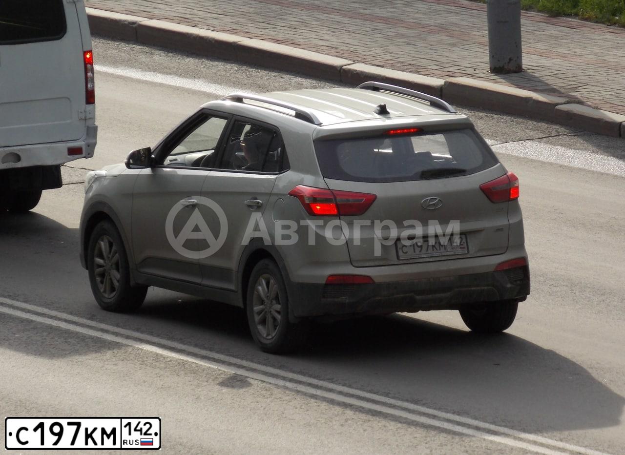 Фото автомобиля HYUNDAI CRETA, 2019 — госномер С197КМ142. Цвет: БЕЖЕВЫЙ