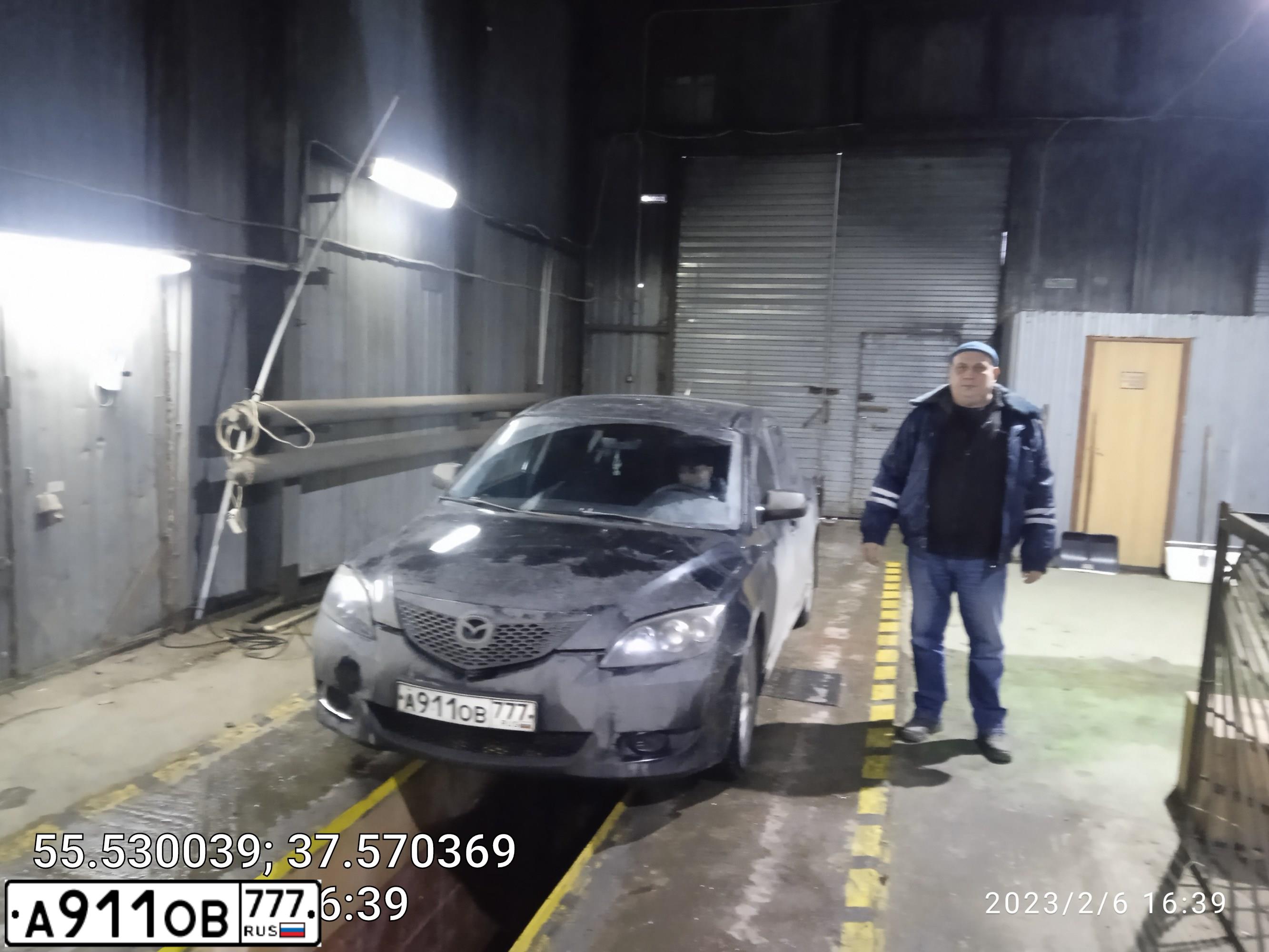 Фото автомобиля MAZDA 3, 2005 — госномер А911ОВ777. Цвет: ЧЕРНЫЙ