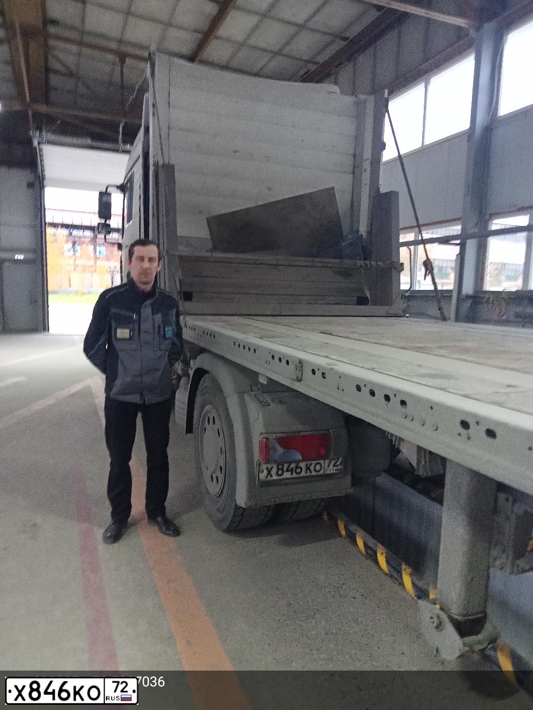 Фото автомобиля MAN TGA 18.XXX /4X2/, 2008 — госномер Х846КО72. Цвет: Белый