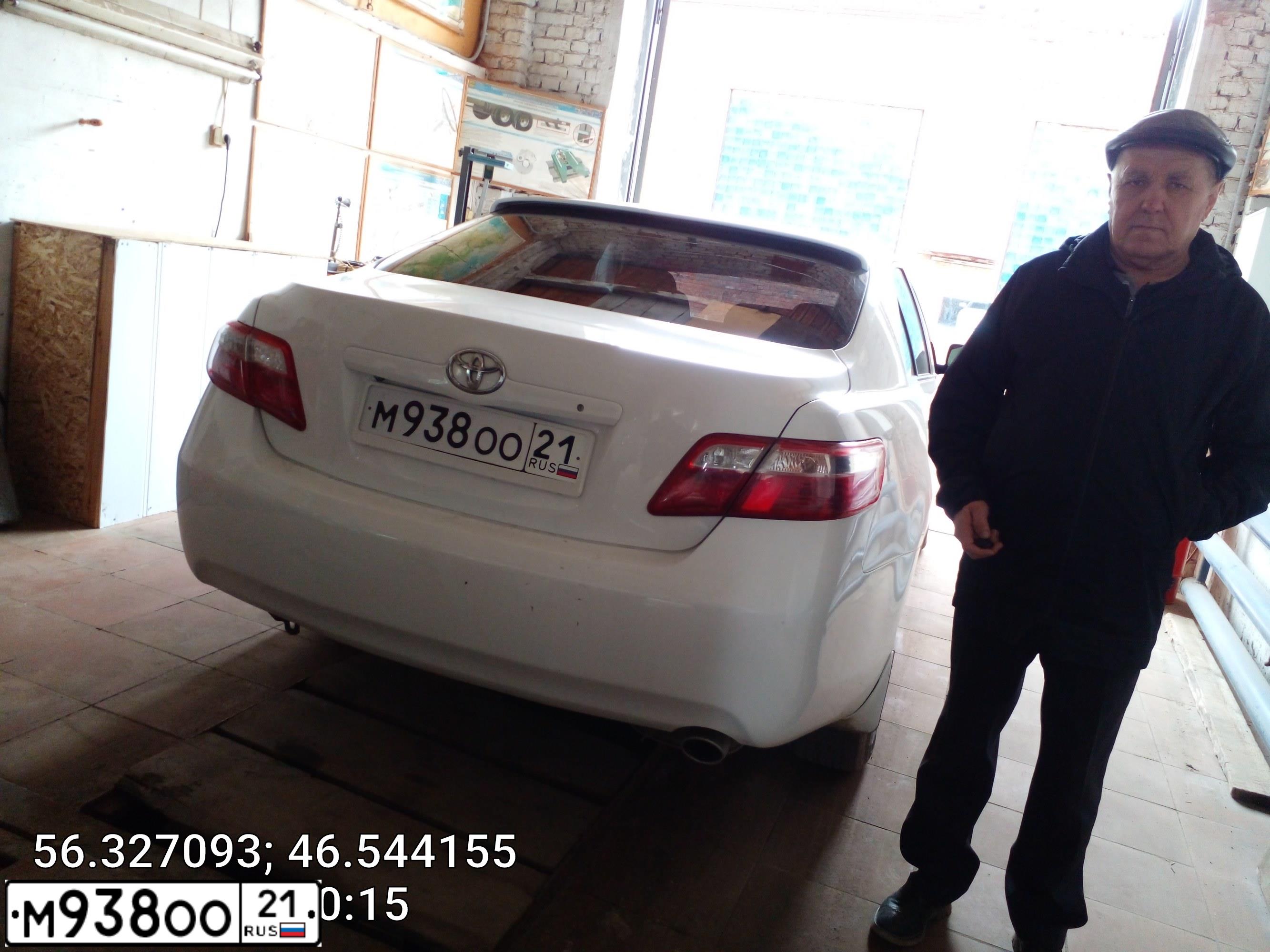 Фото автомобиля TOYOTA CAMRY, 2008 — госномер М451ХМ12. Цвет: БЕЛЫЙ