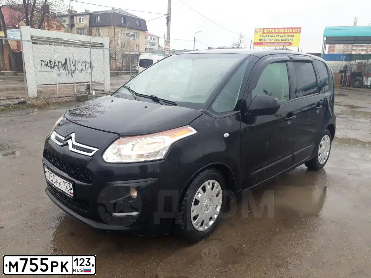 Фото автомобиля MITSUBISHI L 200, 2008 — госномер М775РК123. Цвет: ЗЕЛЕНЫЙ