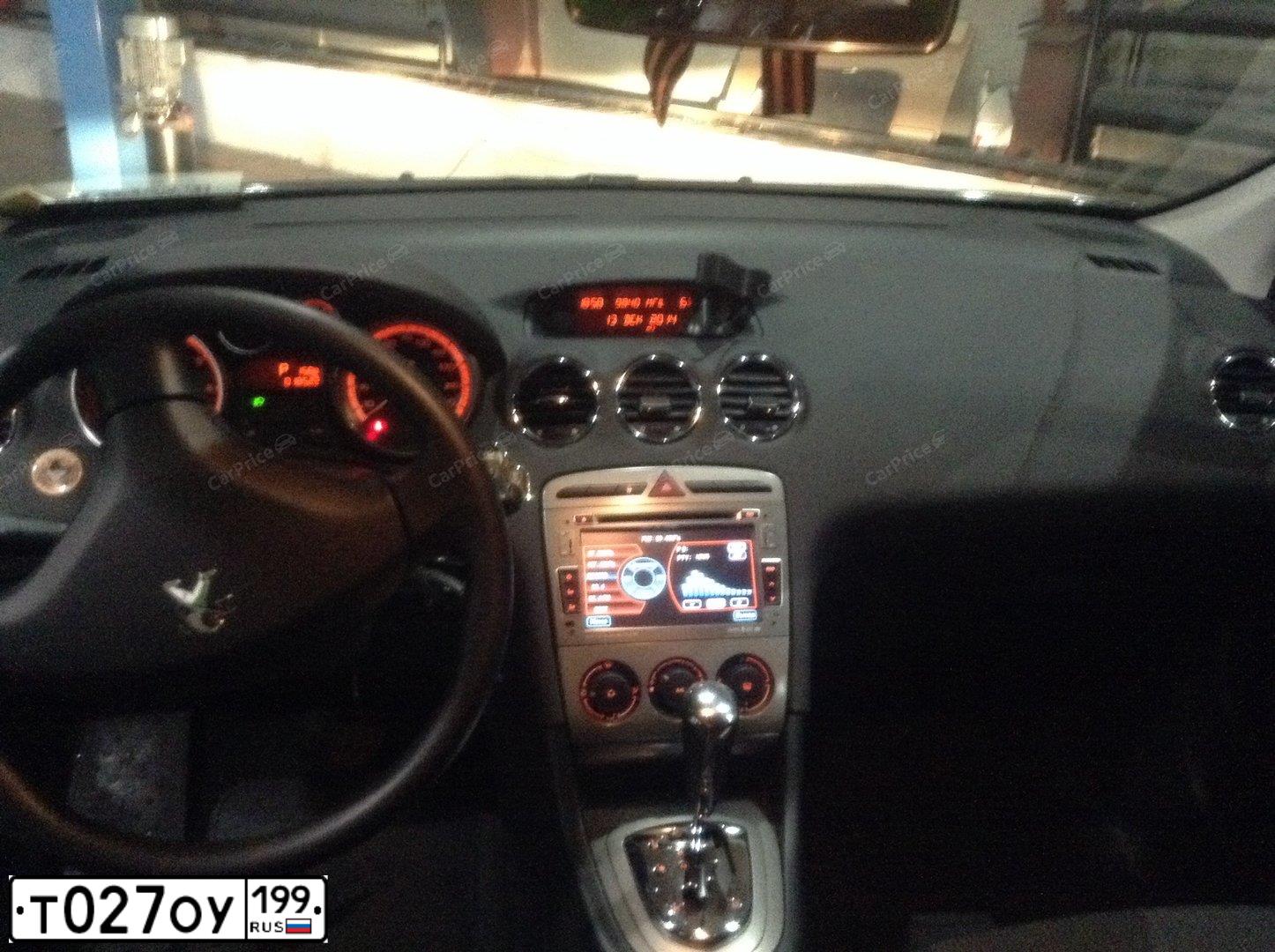 Фото автомобиля FORD D FOCUS, 2008 — госномер Т027ОУ199. Цвет: ВИШНЕВЫЙ