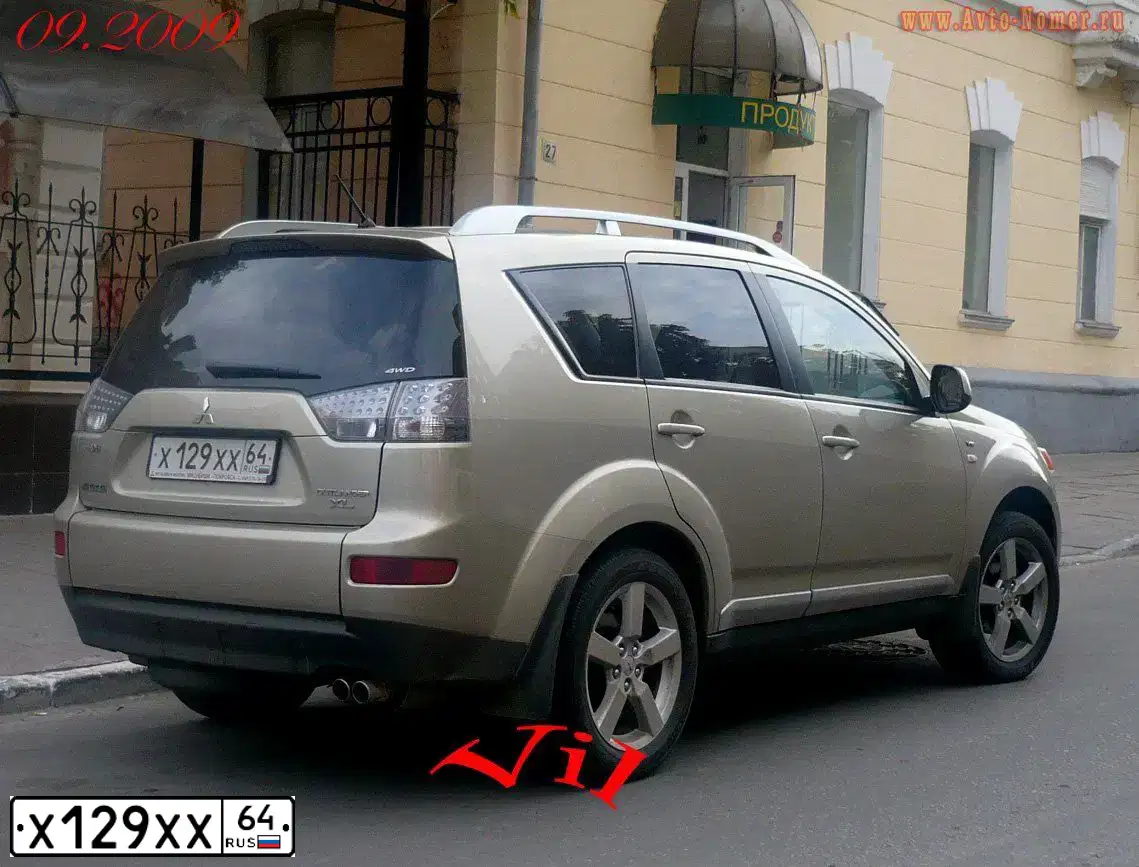 Фото автомобиля BMW 320I, 2008 — госномер Н071ОО134. Цвет: Серый