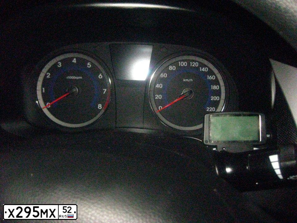 Фото автомобиля GAZ 3302 EL, 2004 — госномер Т384МВ33. Цвет: СНЕЖНО-БЕЛЫЙ