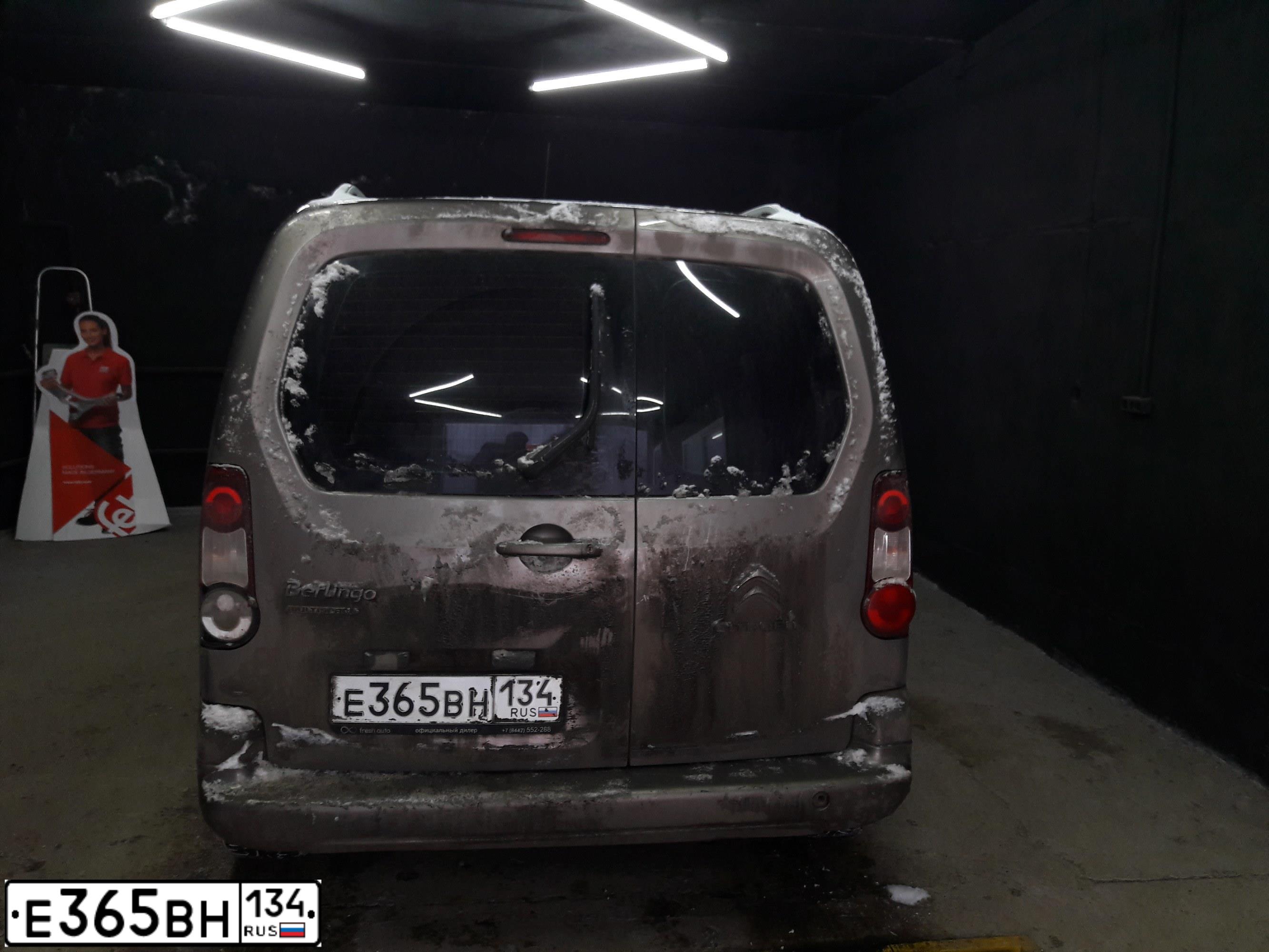 Фото автомобиля CITROEN BERLINGO, 2013 — госномер К355ЕС76. Цвет: СЕРЫЙ