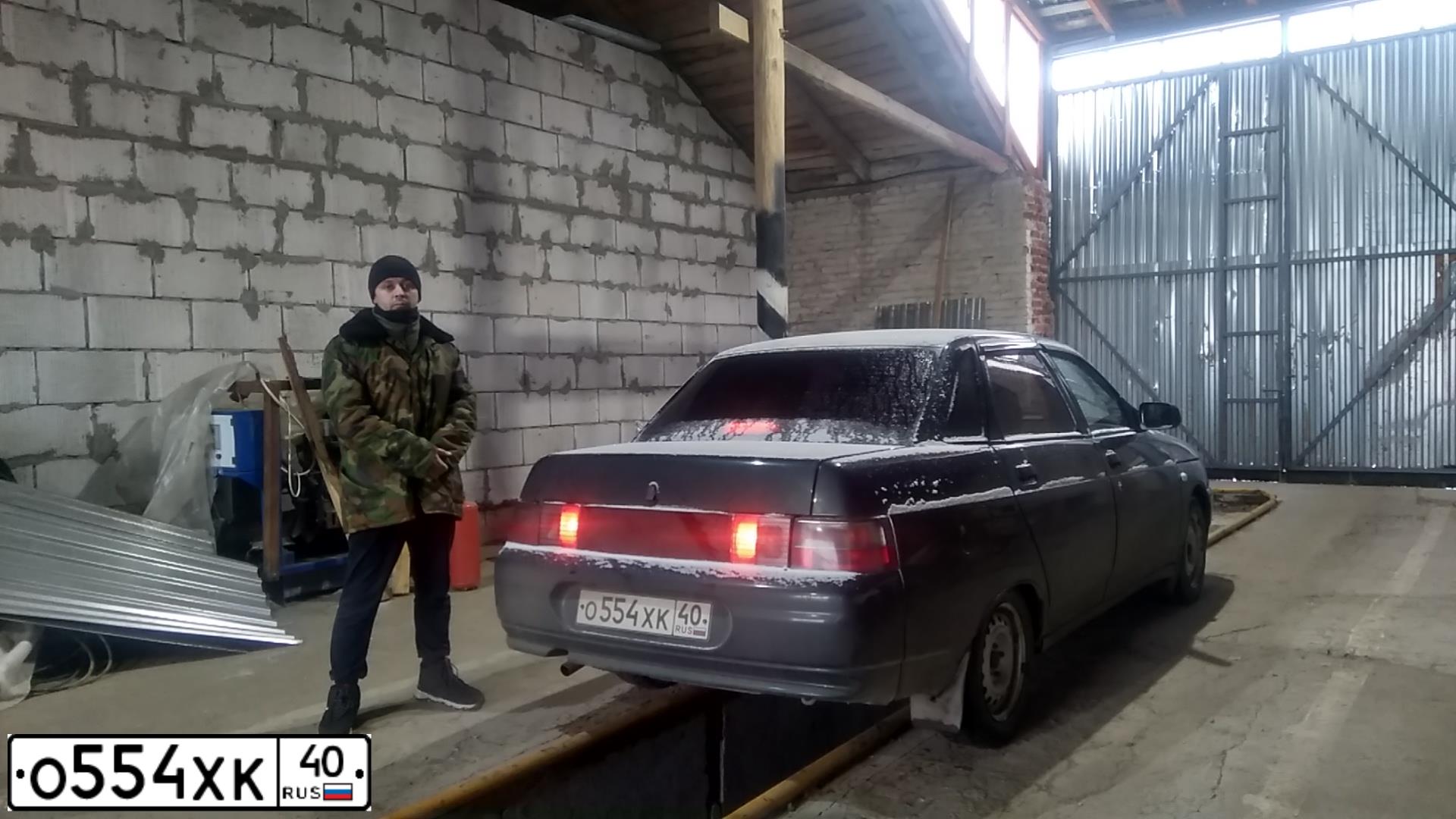 Фото автомобиля LADA 2110 LADA, 2003 — госномер О554ХК40. Цвет: Темно-зеленый