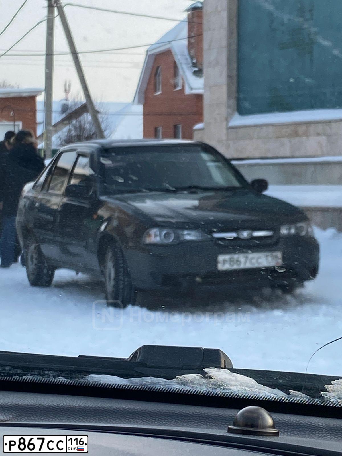 Фото автомобиля DAEWOO NEXIA, 2012 — госномер Р867СС116. Цвет: БЛЕДНО-ЧЕРНЫЙ