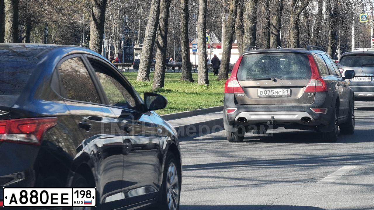 Фото автомобиля KIA MAGENTIS / OPTIMA, 2018 — госномер Р707УО196. Цвет: СЕРЫЙ