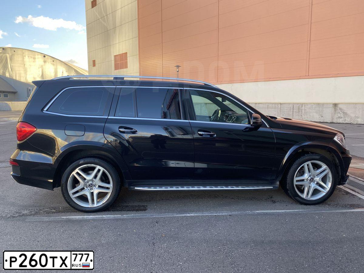 Фото автомобиля MERCEDES GL-KLASSE, 2013 — госномер Р260ТХ777. Цвет: ЧЕРНЫЙ