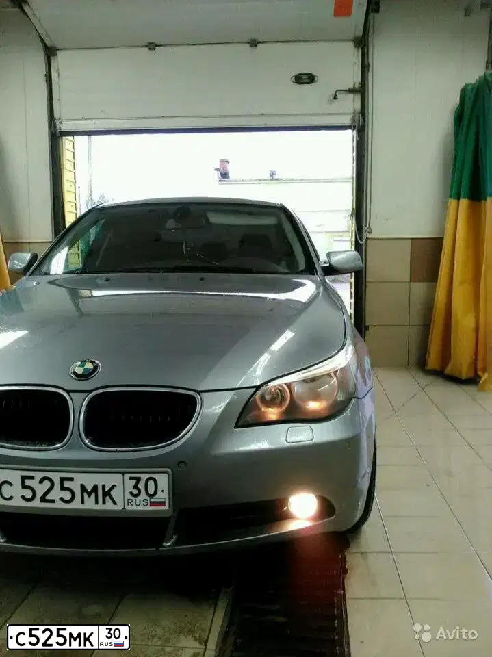 Фото автомобиля BMW SERIE 5, 2017 — госномер С525МК30. Цвет: ЧЕРНЫЙ