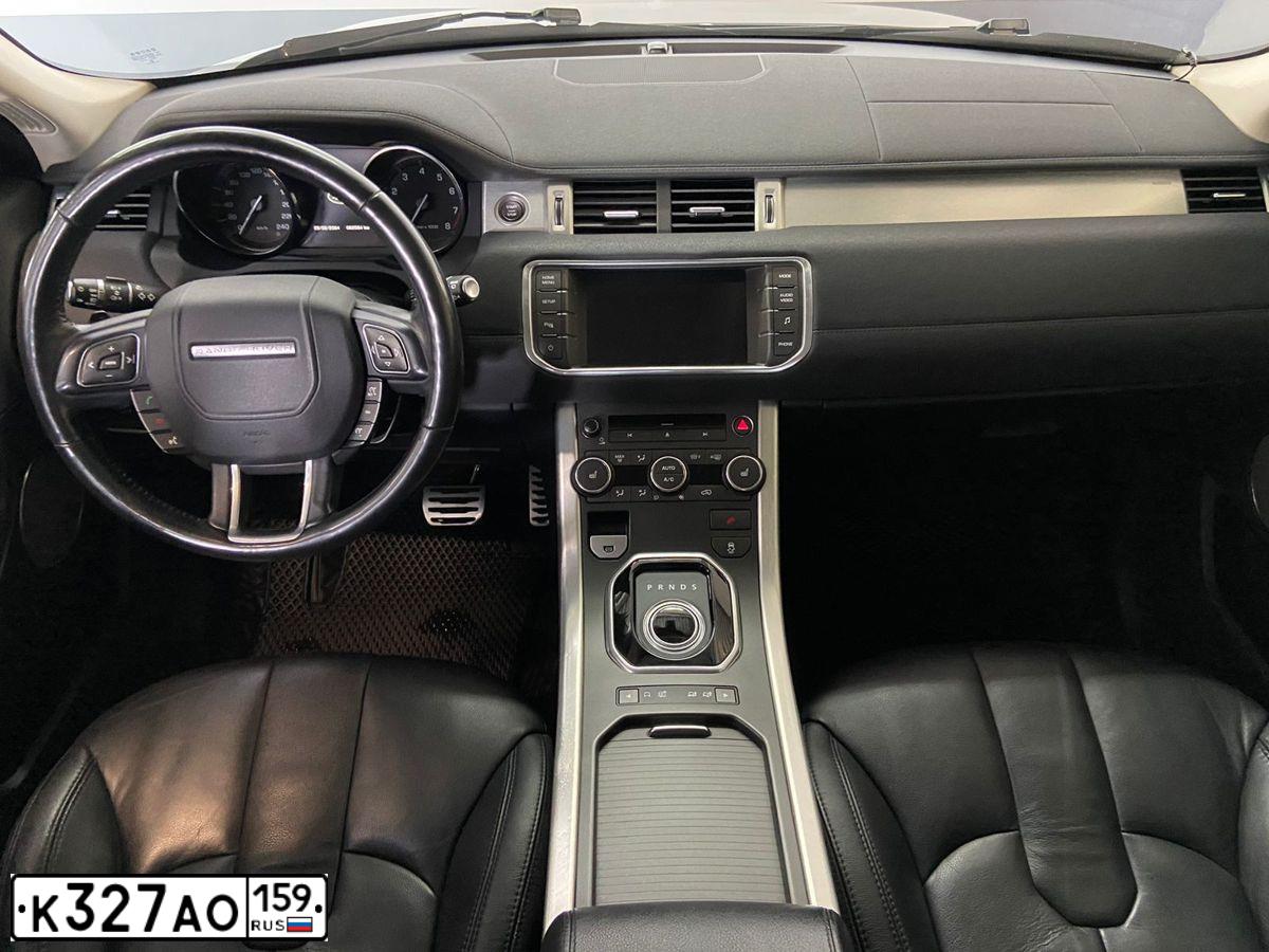 Фото автомобиля LANDROVER RANGE ROVER EVOQUE, 2015 — госномер М539ВА196. Цвет: СЕРЫЙ