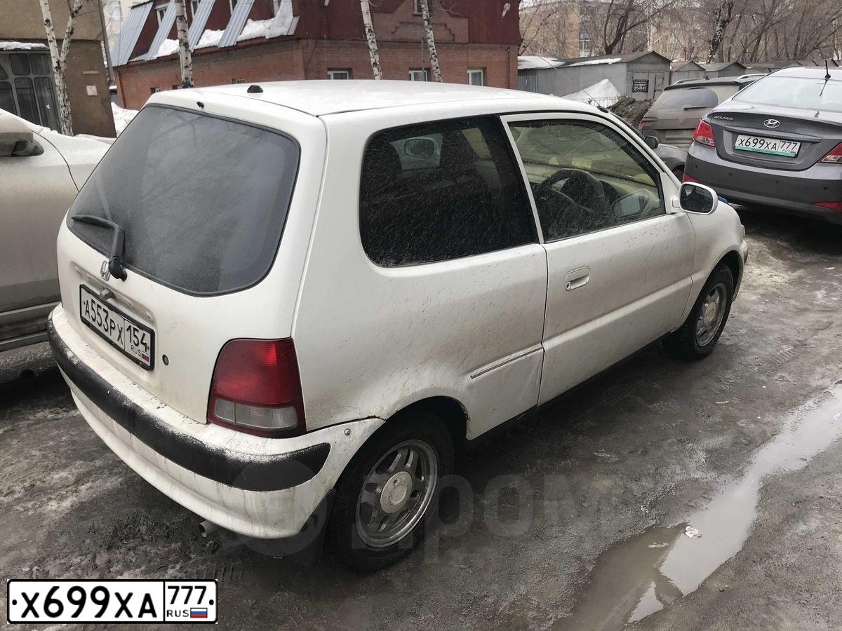 Фото автомобиля HYUNDAI SOLARIS, 2016 — госномер Е451МР763. Цвет: ТЕМНО-СЕРЫЙ