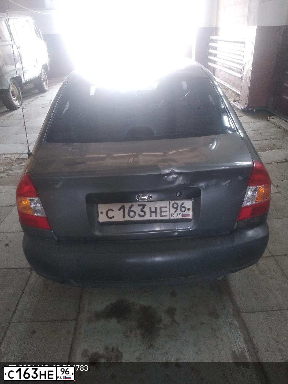 Фото автомобиля TAGAZ ACCENT, 2003 — госномер С163НЕ96. Цвет: СЕРЫЙ