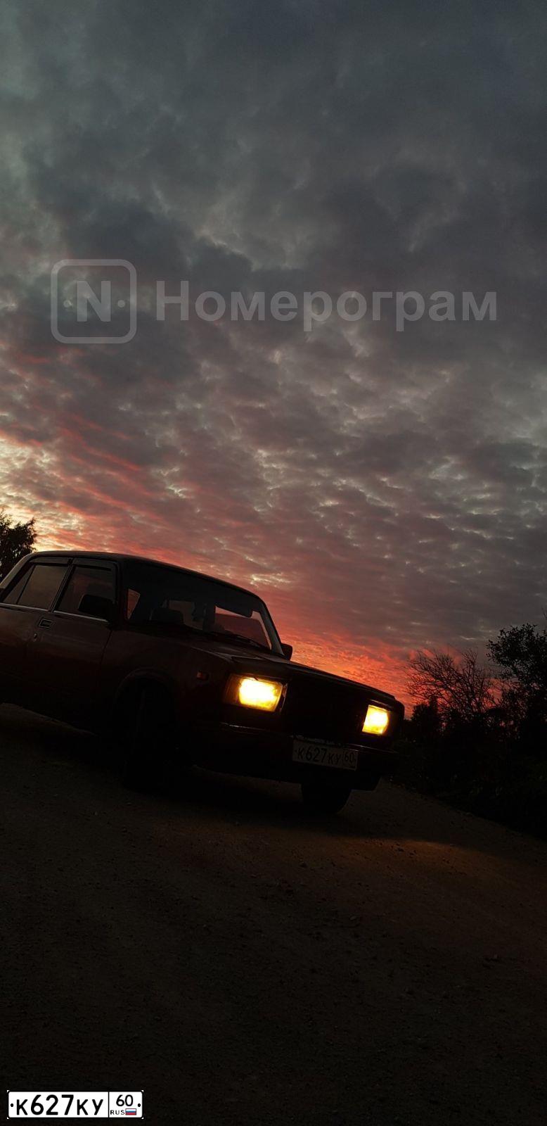 Фото автомобиля LADA 2107, 1993 — госномер К627КУ60. Цвет: ВИШНЕВЫЙ