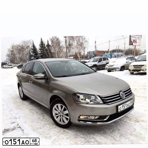 Фото автомобиля VOLKSWAGEN PASSAT, 2012 — госномер О151АО68. Цвет: БЕЖЕВО-СЕРЫЙ