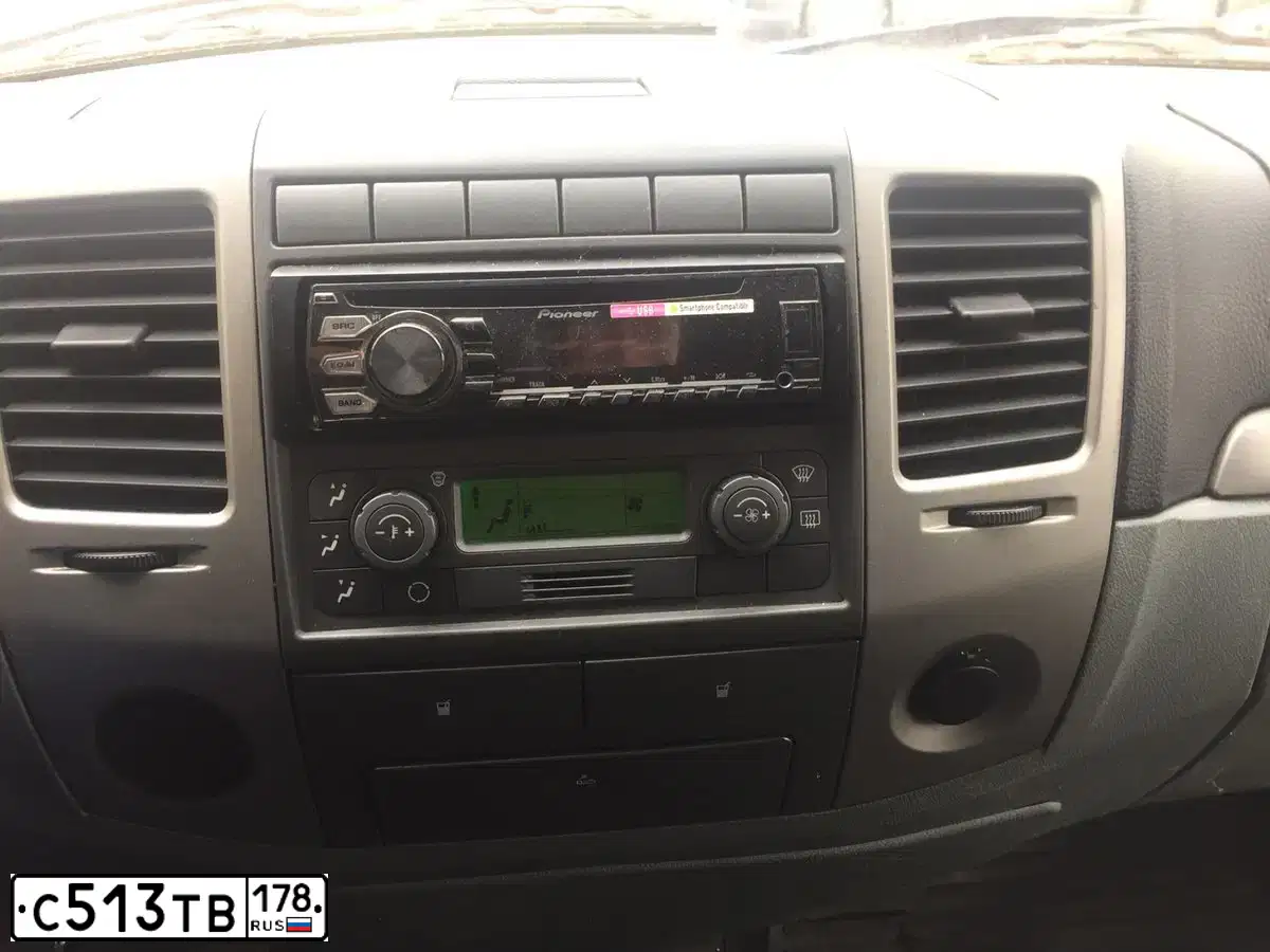 Фото автомобиля GAZ 3302 EL, 2015 — госномер С513ТВ178. Цвет: Белый