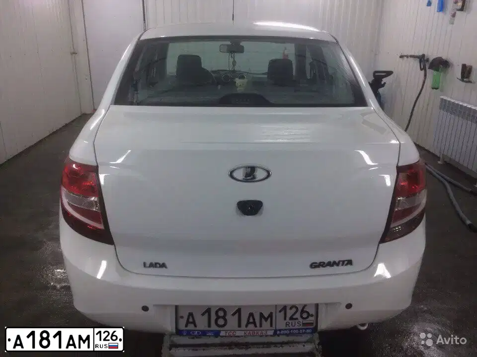 Фото автомобиля LADA 2190 GRANTA, 2014 — госномер А181АМ126. Цвет: Белый