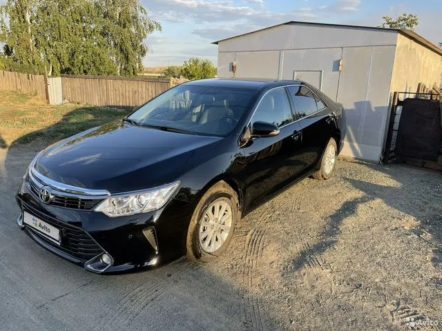 Фото автомобиля TOYOTA CAMRY, 2015 — госномер Х625ВН56. Цвет: ЧЕРНЫЙ МЕТАЛЛИК