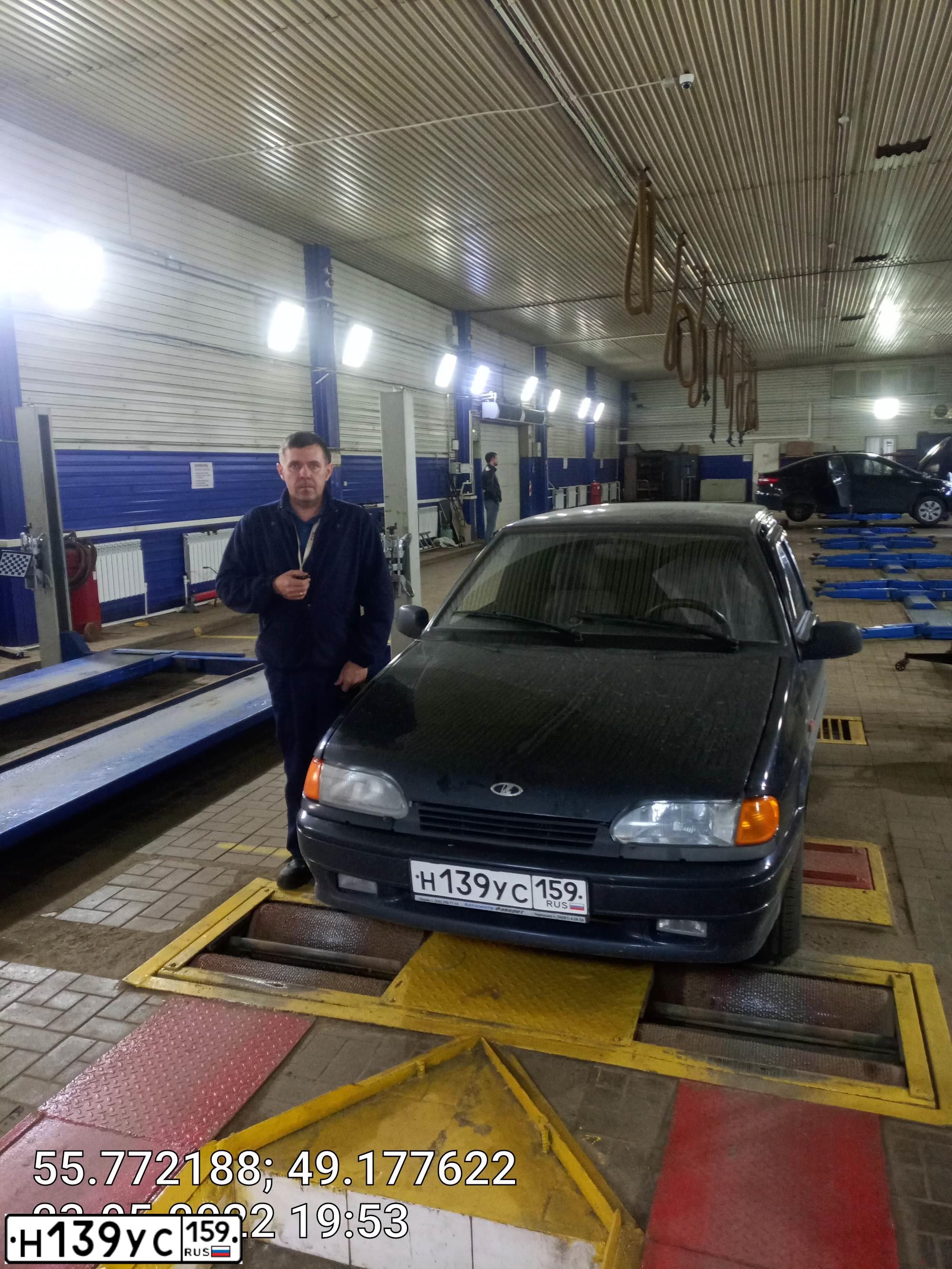 Фото автомобиля LADA 2114 SAMARA, 2007 — госномер А454АА159. Цвет: ГРАФИТОВЫЙ МЕТАЛЛИК