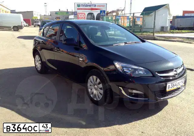 Фото автомобиля OPEL ASTRA, 2013 — госномер Т755РВ43. Цвет: ЧЕРНЫЙ МЕТАЛЛИК
