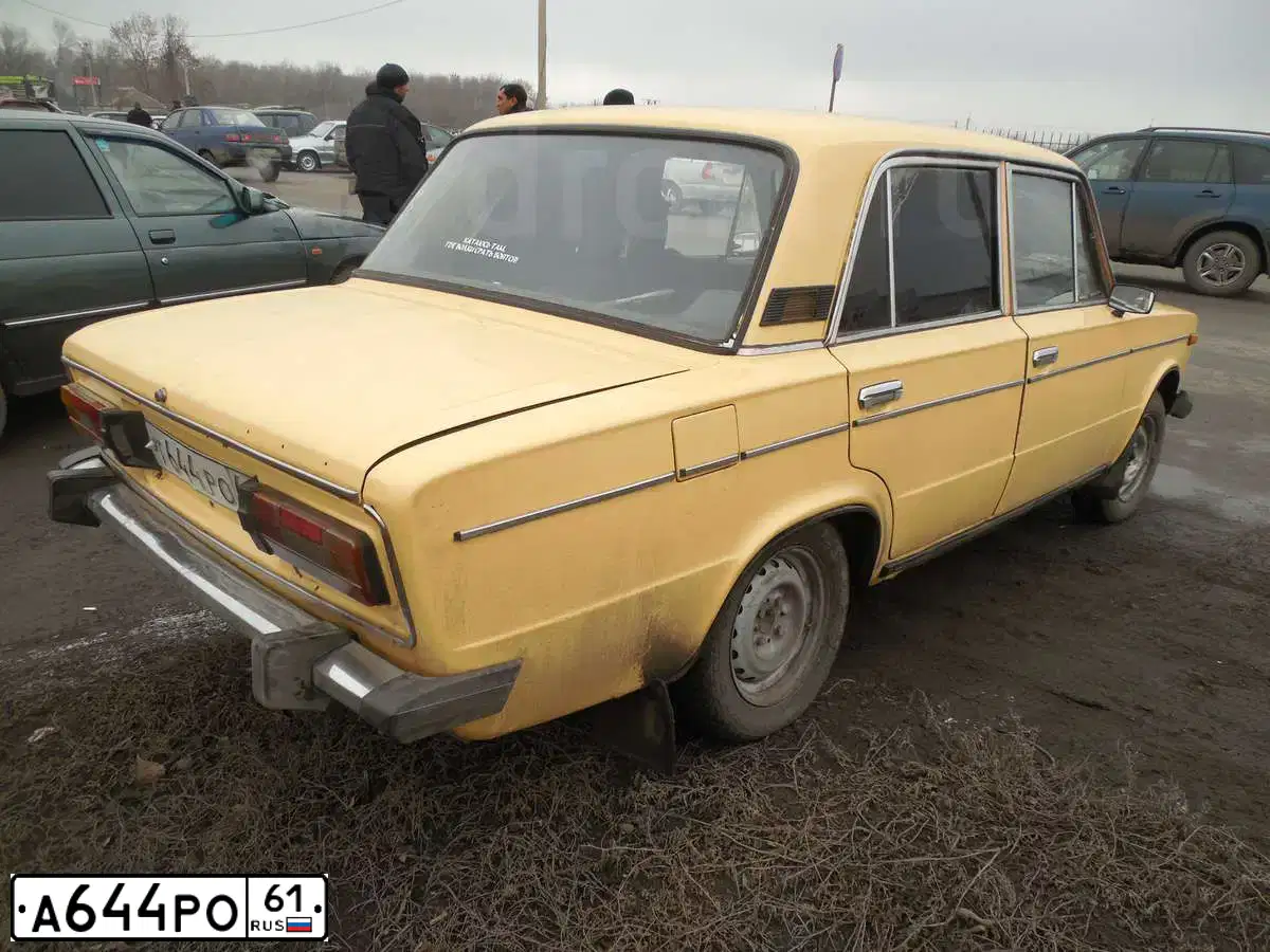 Фото автомобиля TOYOTA HILUX, 2014 — госномер А644РО61. Цвет: Белый