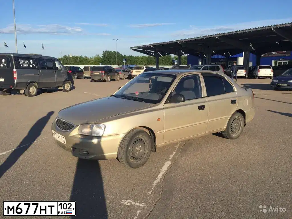 Фото автомобиля TAGAZ Z ACCENT, 2005 — госномер Р592КР774. Цвет: БЕЖЕВЫЙ