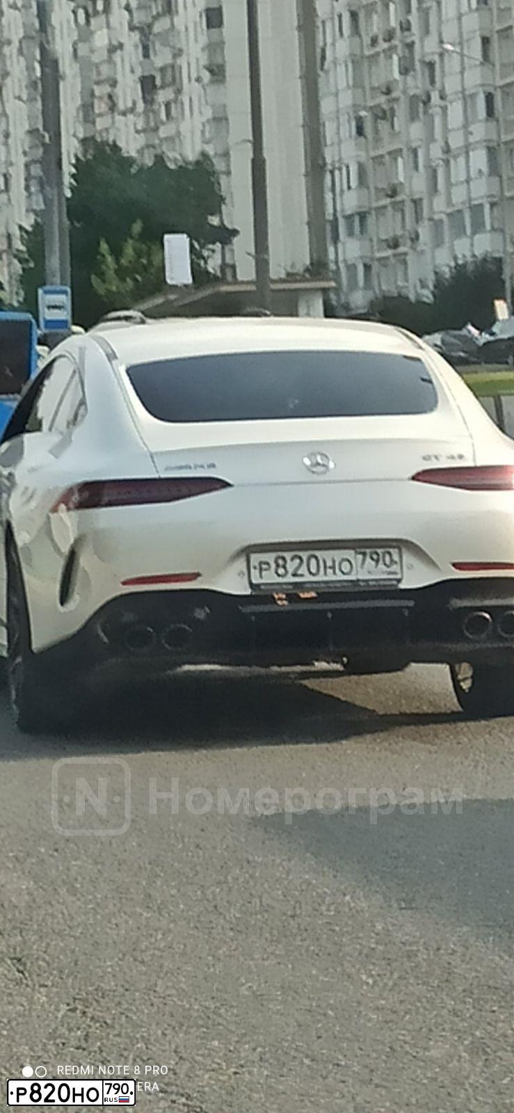 Фото автомобиля MERCEDES AMG GT, 2019 — госномер Р820НО790. Цвет: Белый